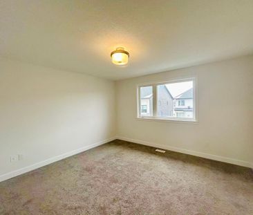 For Lease - 870 Solarium Avenue, Blossom Park - Airport and Area, O... - Photo 6