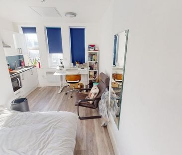 Studio to rent - Photo 3