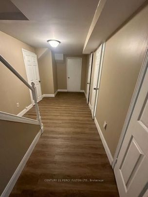 For Lease - 1115 Ridgewood Court, Pickering, Ontario - Photo 1