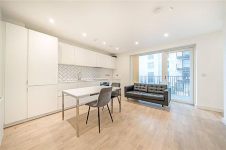 Greenleaf Walk, The Green Quarter, Southall, UB1 1FQ - Photo 3