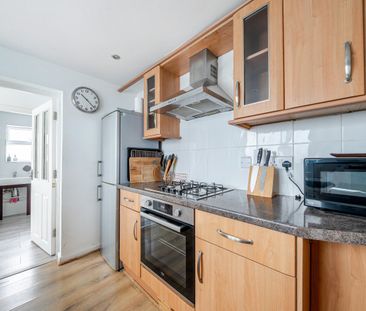 Sangley Road, London, SE6 - Photo 4