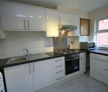 2 bedroom apartment to rent - Photo 6