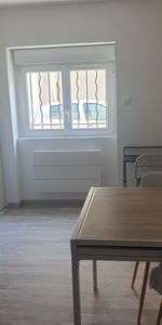 Location Appartement 1 pièce 16m² NIMES 30900 - Photo 3