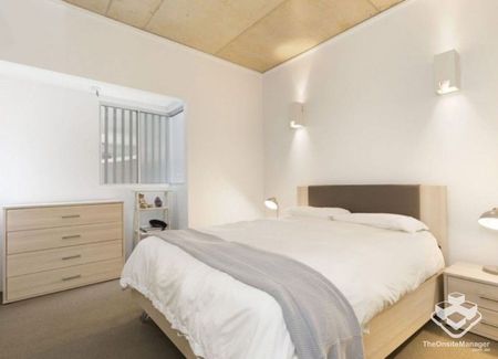 Space and Style in the W4 Woolstore - Photo 3