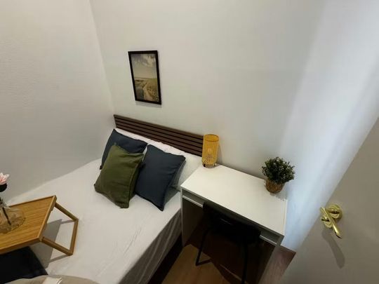 Calle de Carretas, Madrid, Community of Madrid 28012 - Photo 1