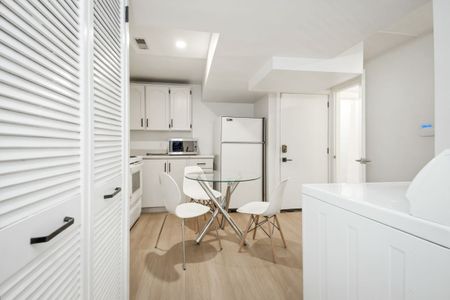 For Lease - 146 Earlscourt Avenue Unit# Lower, Toronto, Ontario - Photo 5
