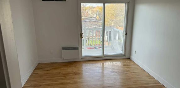 4 1/2 Charlesbourg - 47e rue Ouest - Photo 2