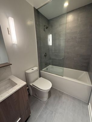 For Lease - 110 Broadway Avenue Unit# 1010 S, Toronto, Ontario - Photo 1