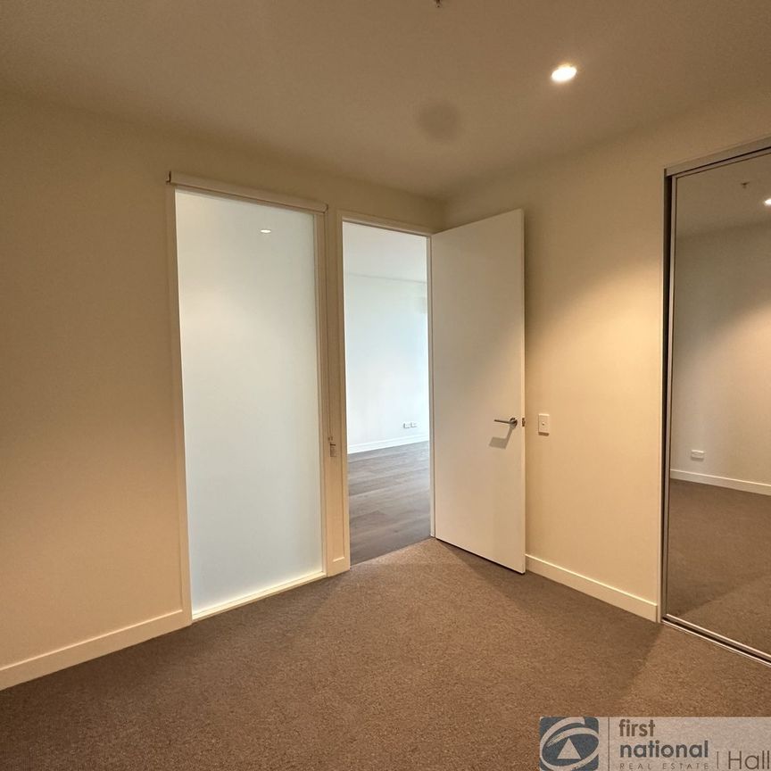 606 / 34 Mason Street, Dandenong - Photo 1