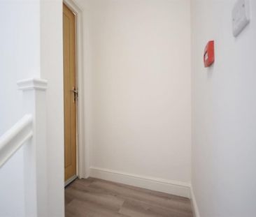 1 Bedroom Apartment To Let - Photo 3