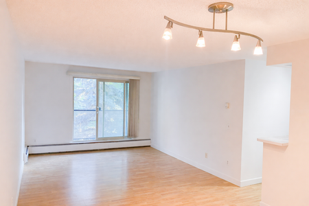 Mission 2 Bedroom Condo With Underground Parking And In Suite Laundry - Photo 2