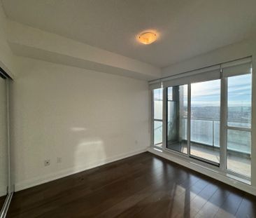 For Lease - 2480 Prince Michael Drive Unit# 515, Oakville, Ontario - Photo 6