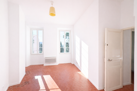 Location Appartement 4 pièces 93m² MARSEILLE 12ème - Photo 2