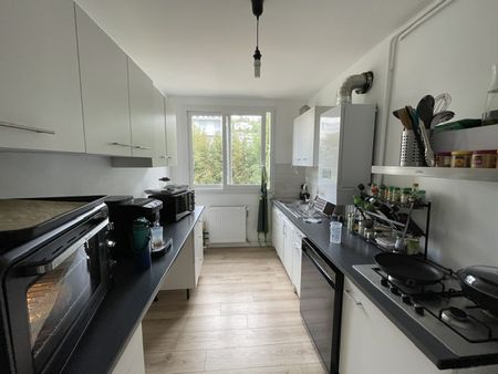 Location Appartement 3 pièces 66m² DEVILLE LES ROUEN 76250 - Photo 4
