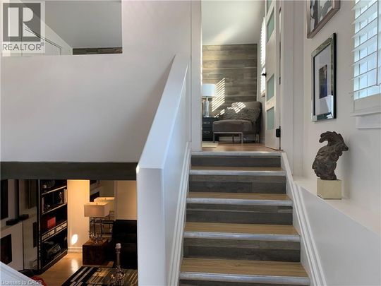 74 WEST Avenue N Unit# 5, Hamilton, Ontario, L8L5C2 - Photo 1