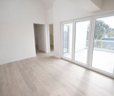 Volledig GERENOVEERD appartement met terras - Photo 6