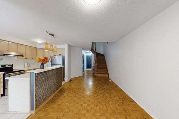 For Lease - 5352 Byford Place, Mississauga, Ontario - Photo 1