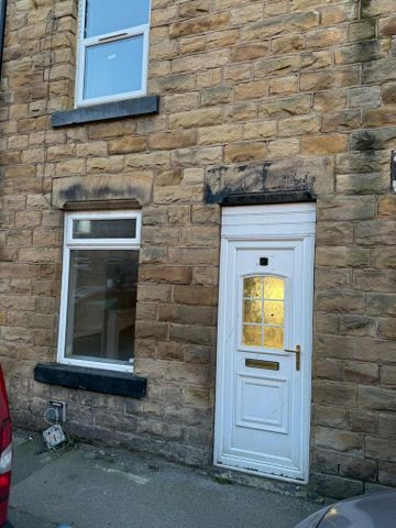 2 bedroom terraced house to rent - Photo 4