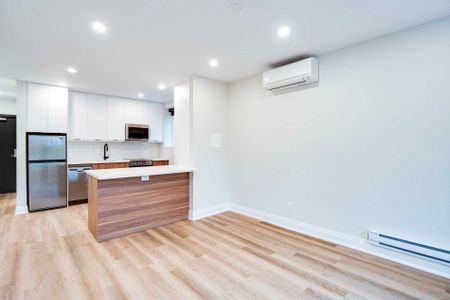 For Lease - 1 Greensides Avenue Unit# 5, Toronto, Ontario - Photo 4