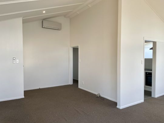 Nicholson Street, Mayfair - Photo 1
