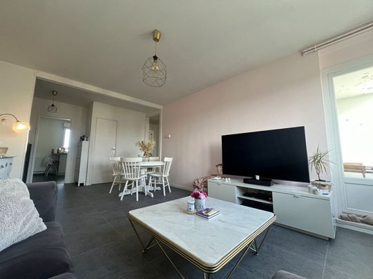 Appartement 3 pièces à - Photo 1