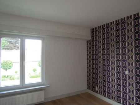 Instapklare appartement (V1) met 2 slaapkamers en grootzonnig terras. Centrum. - Photo 5