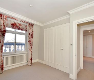 3 bedroom flat to rent - Photo 1