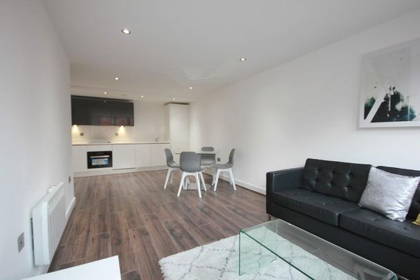 2 bedroom apartment to rent - Photo 1