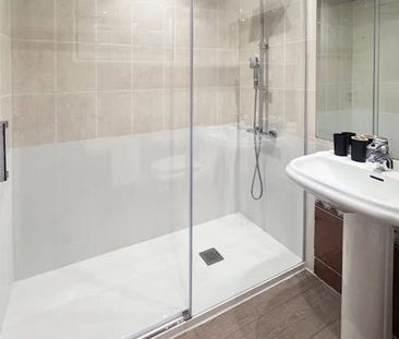 Paseo de la Florida, Madrid, Community of Madrid 28008 - Photo 1