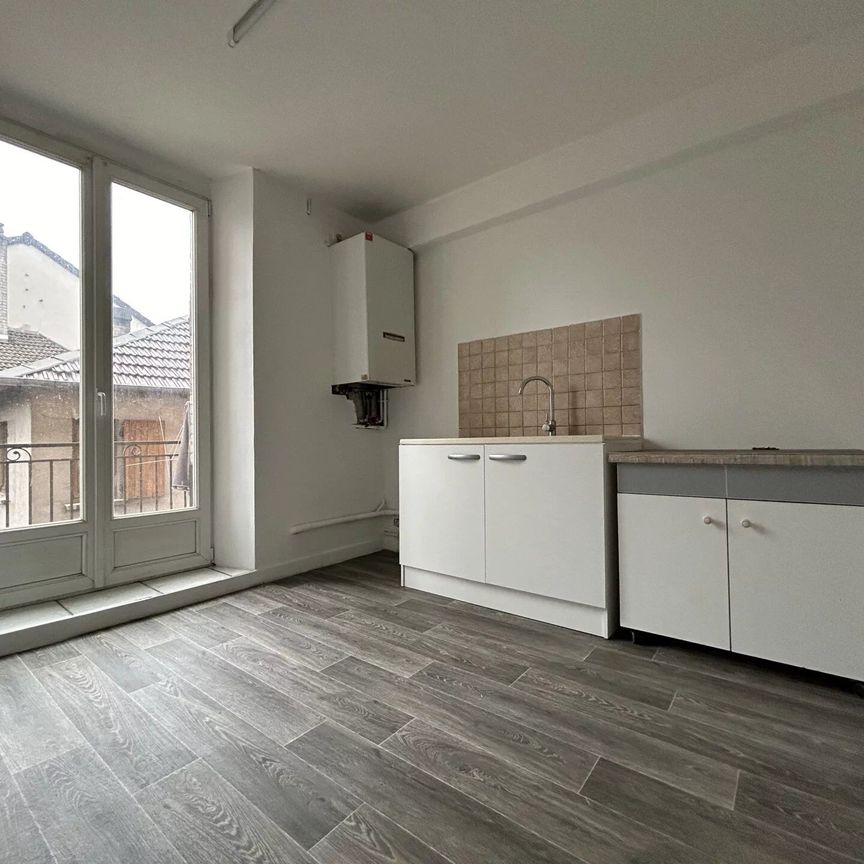 Location Appartement 4 pièces 70 m2 à Saint-Dié-des-Vosges - Photo 1