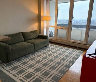 Apartment on Rent! - Photo 2