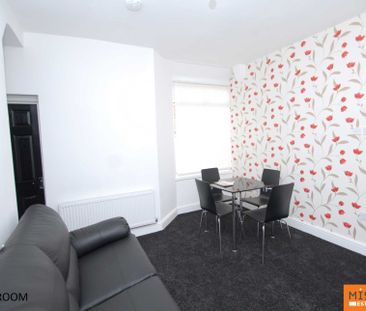 Romney Street, Salford - Photo 1