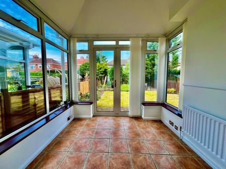 3 bedroom House To Let - Photo 3