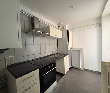 Location Appartement 2 pièces 61m² - Photo 4