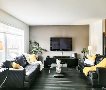 Maison à étages - 1067 Rue des Lucioles - Photo 3