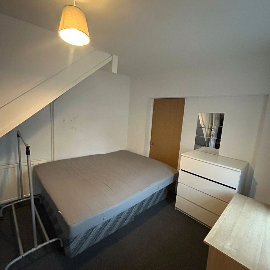 Student Properties to Let - Photo 1