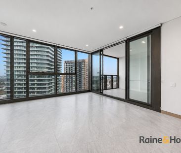 Skyline & Harbour Bridge Views 2 bed 2 bath 1 car space for lease (... - Photo 1