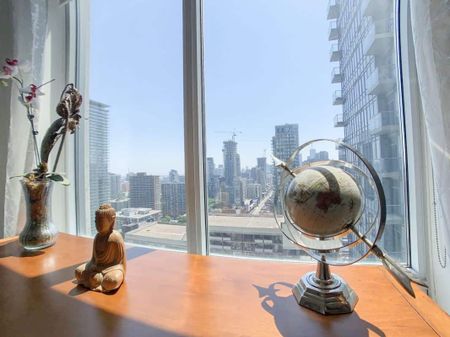 UPTOWN RESIDENCES: Yonge St & Bloor St (35 Balmuto St) AD#2606 - Photo 4