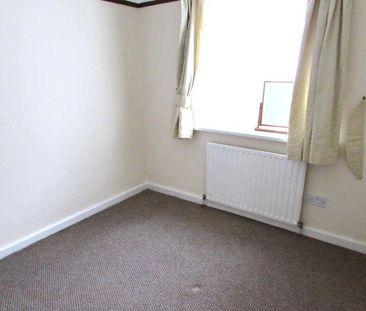 High Mead, Harrow, Middlesex, HA1 - Photo 3