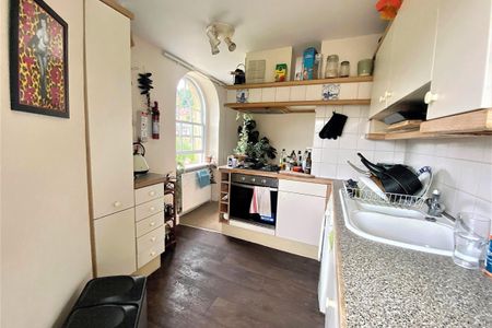 Upper East Hayes, Bath - Photo 4