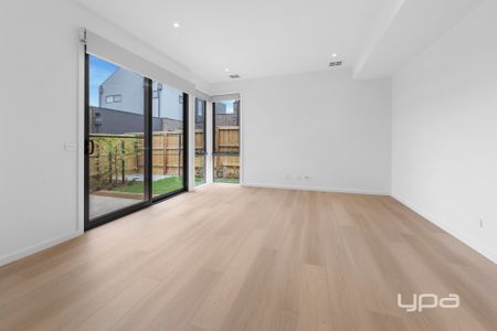 STUNNING BRAND NEW PROPERTY - Photo 2