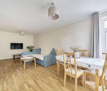 Hanger View Way, West Acton, W3 - Photo 1