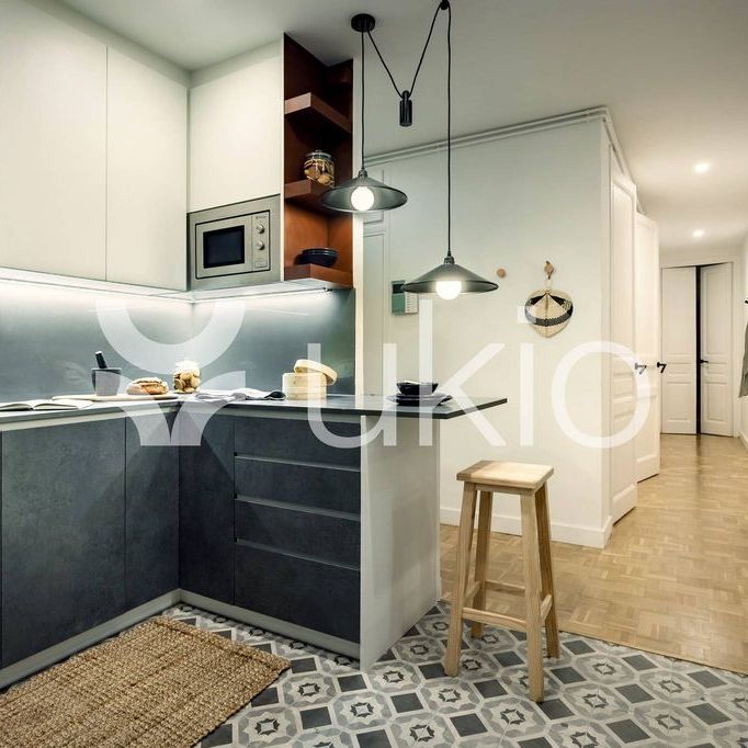 3 room luxury Apartment for rent in Barcelona, Catalonia - Photo 1