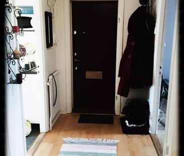 Bandhagen - 1rok - tillsv - 5.175kr/mån - Photo 4