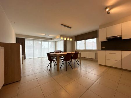 Appartement met 2 slaapkamers en garage te Ichtegem - Foto 4
