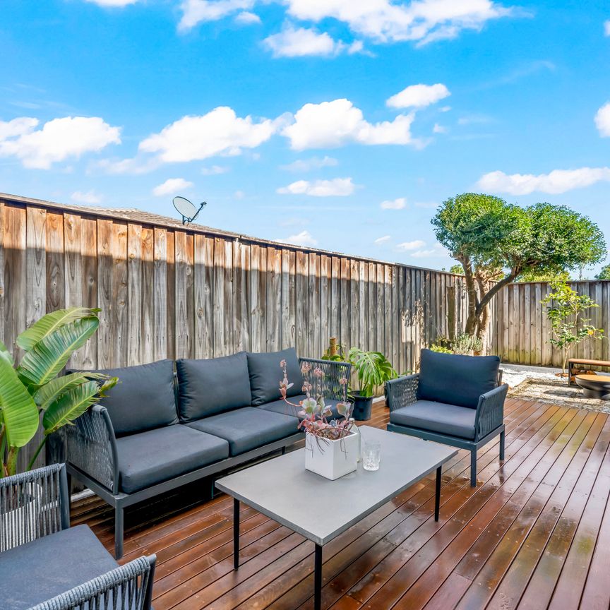 5 Condino Way, Castle Hill NSW 2154 - House For Rent | Domain - Photo 1