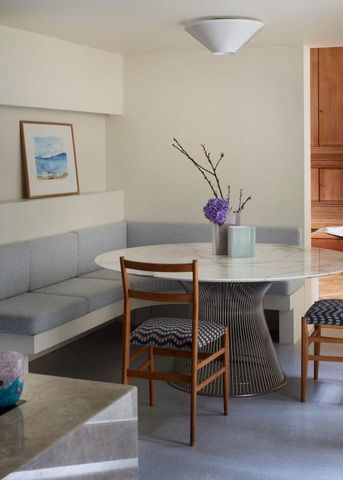 Location Appartement 5 pièces Meublé 206m² PARIS 6ème - Photo 4