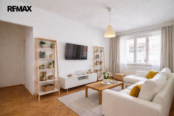 Pronájem bytu 3+1 v osobním vlastnictví 78 m², Praha 8 - Libeň - Photo 1