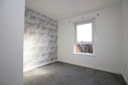 Springfield Gardens, Parkhead, Glasgow - Photo 5