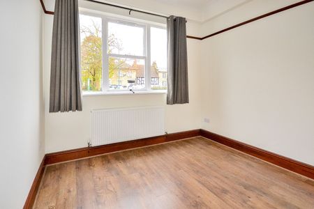 Market Street, CM17, Old Harlow - Photo 2